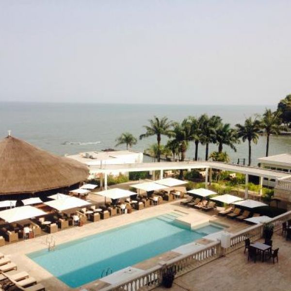 Vista piscina desde habitación